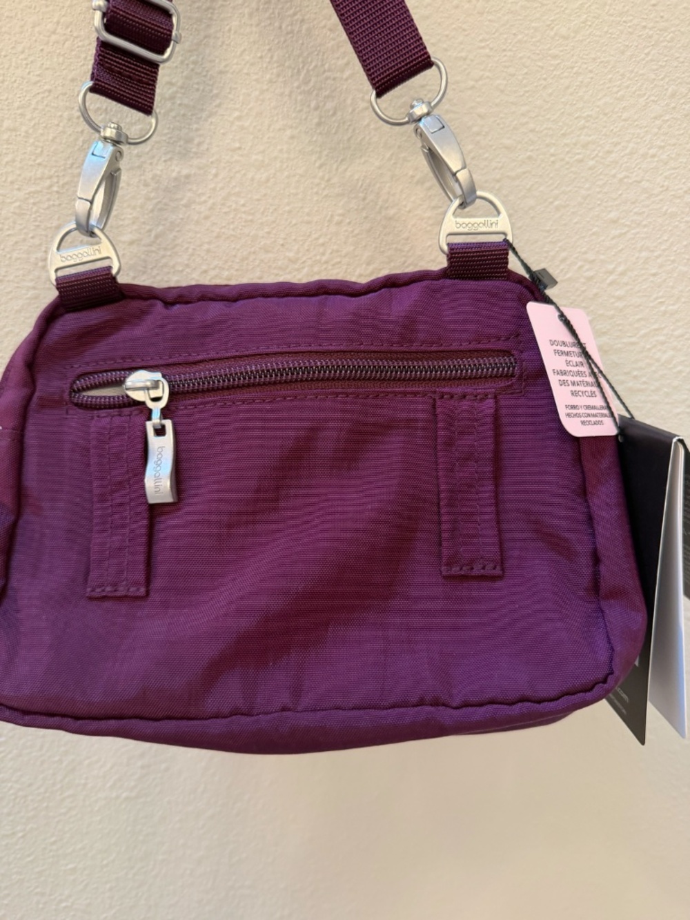 Baggallini Triple Zip crossbody purse - Picture 2 of 5